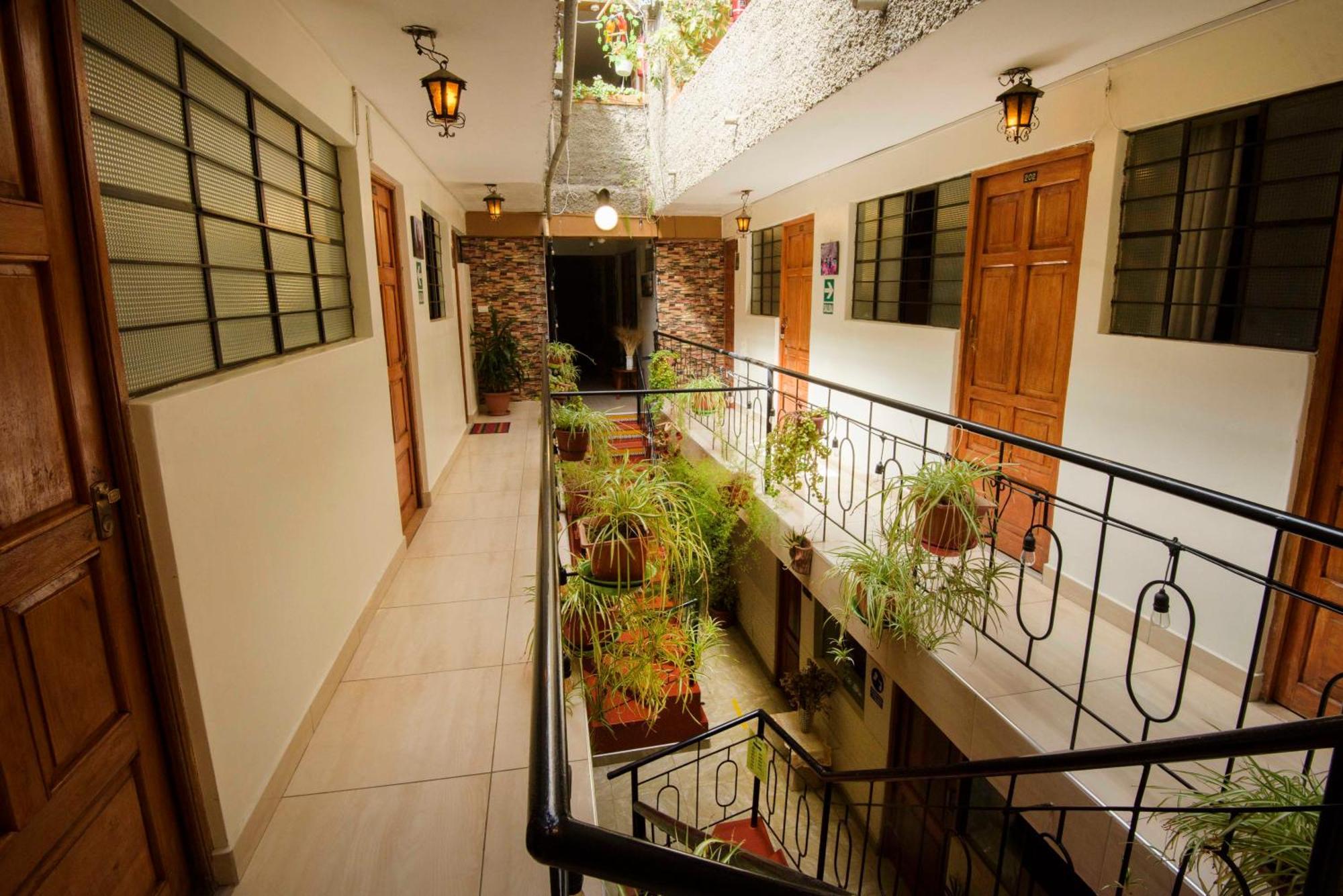Hotel Virgen Del Carmen - Huaraz エクステリア 写真