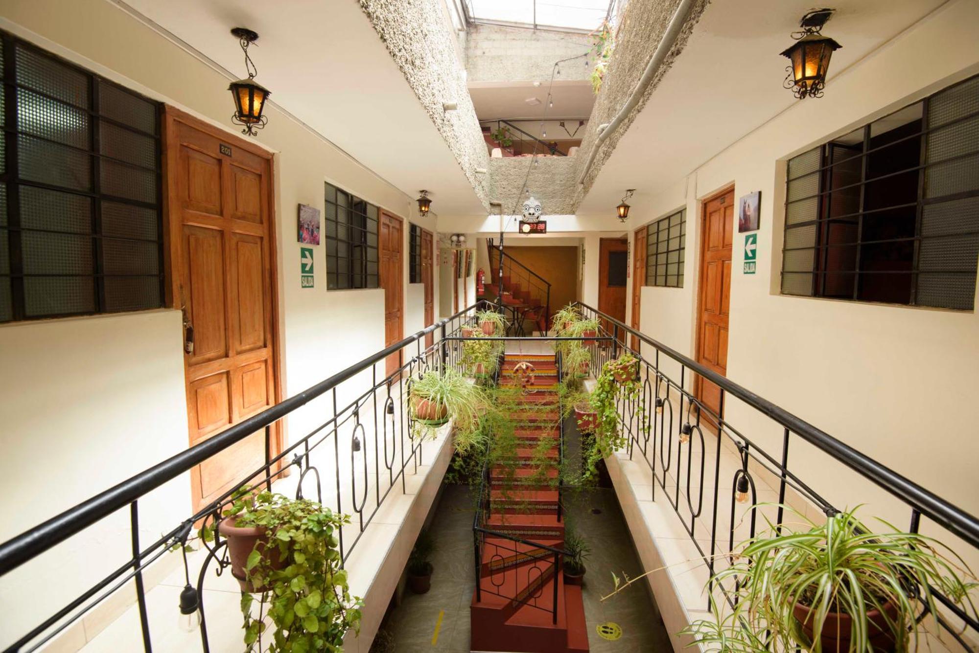 Hotel Virgen Del Carmen - Huaraz エクステリア 写真