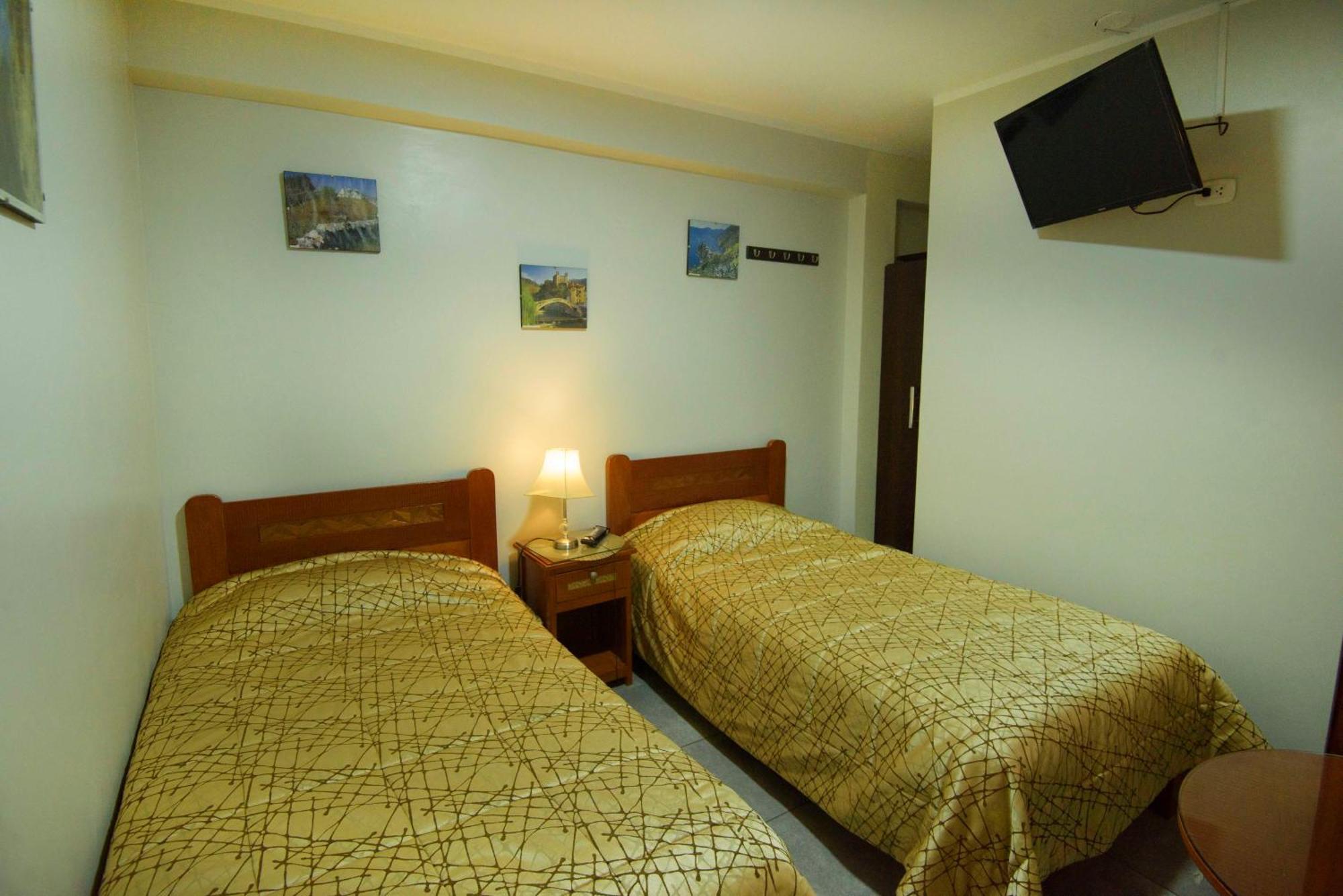 Hotel Virgen Del Carmen - Huaraz エクステリア 写真